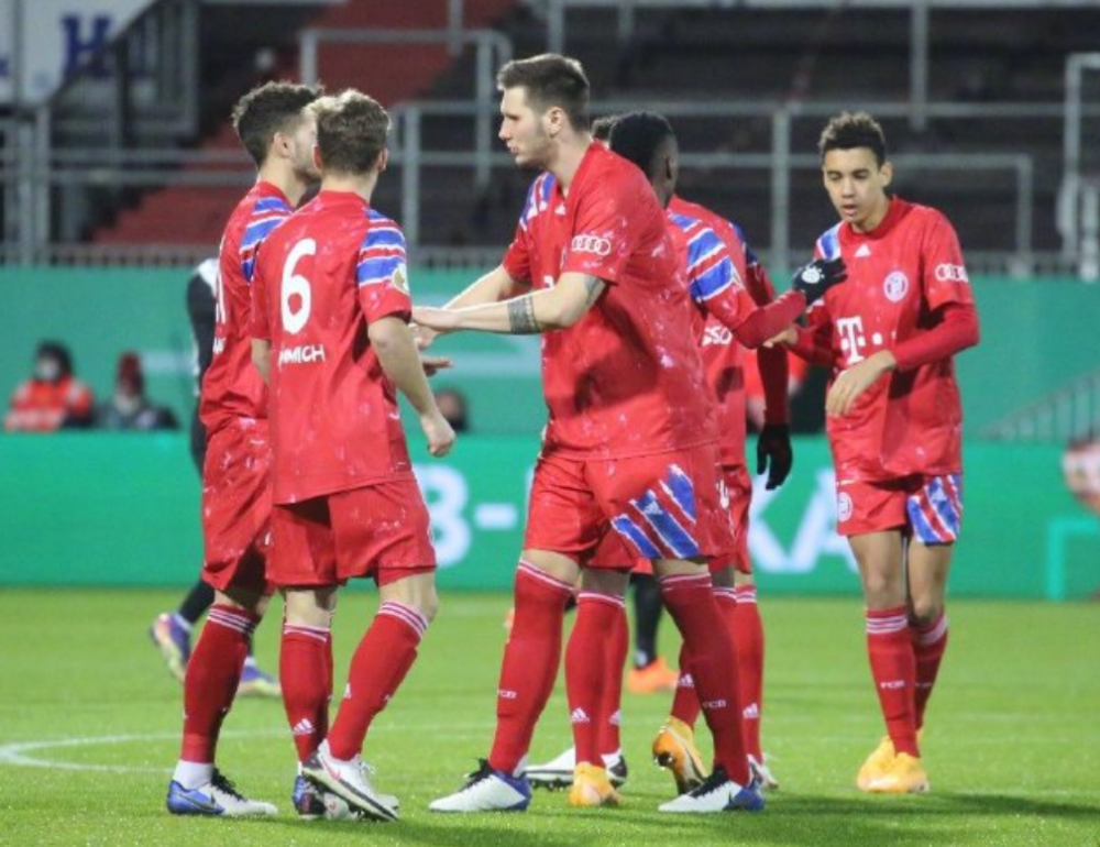  附加赛巅峰对决！胶东火狐队读秒绝平岭北青龙队，F1赛场再起波澜；边路成突破口