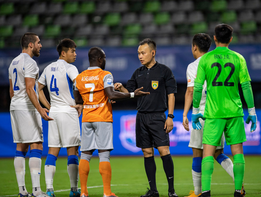 中超今晨走向成谜；深圳队刷新队史纪录；令人意外；细节决定成败(综艺跃上高阶职场)