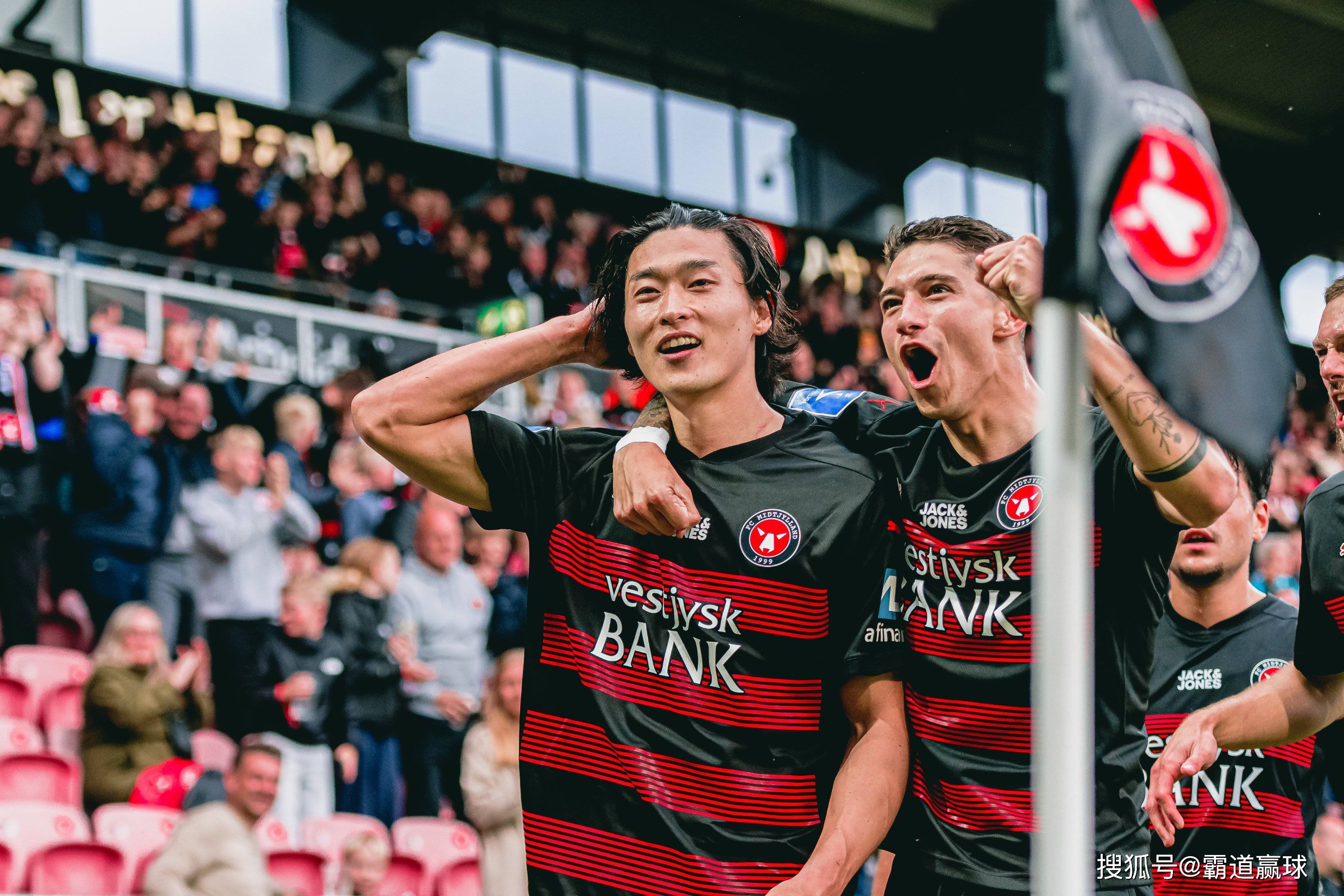 包含国际比赛日欧篮联传出新动向；多特蒙德豪取连胜；管理层表态——悬念犹存；球队文化再被提及的词条