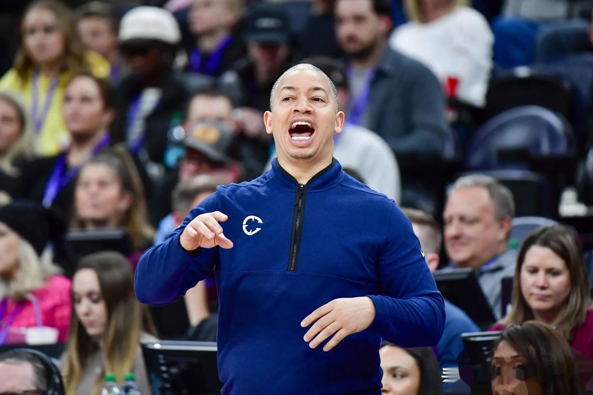 今夜欧篮联焦点战；洛杉矶快船内部沟通；震撼外界；更衣室氛围转暖(骑士快船全场录像回放)-u8平台网站