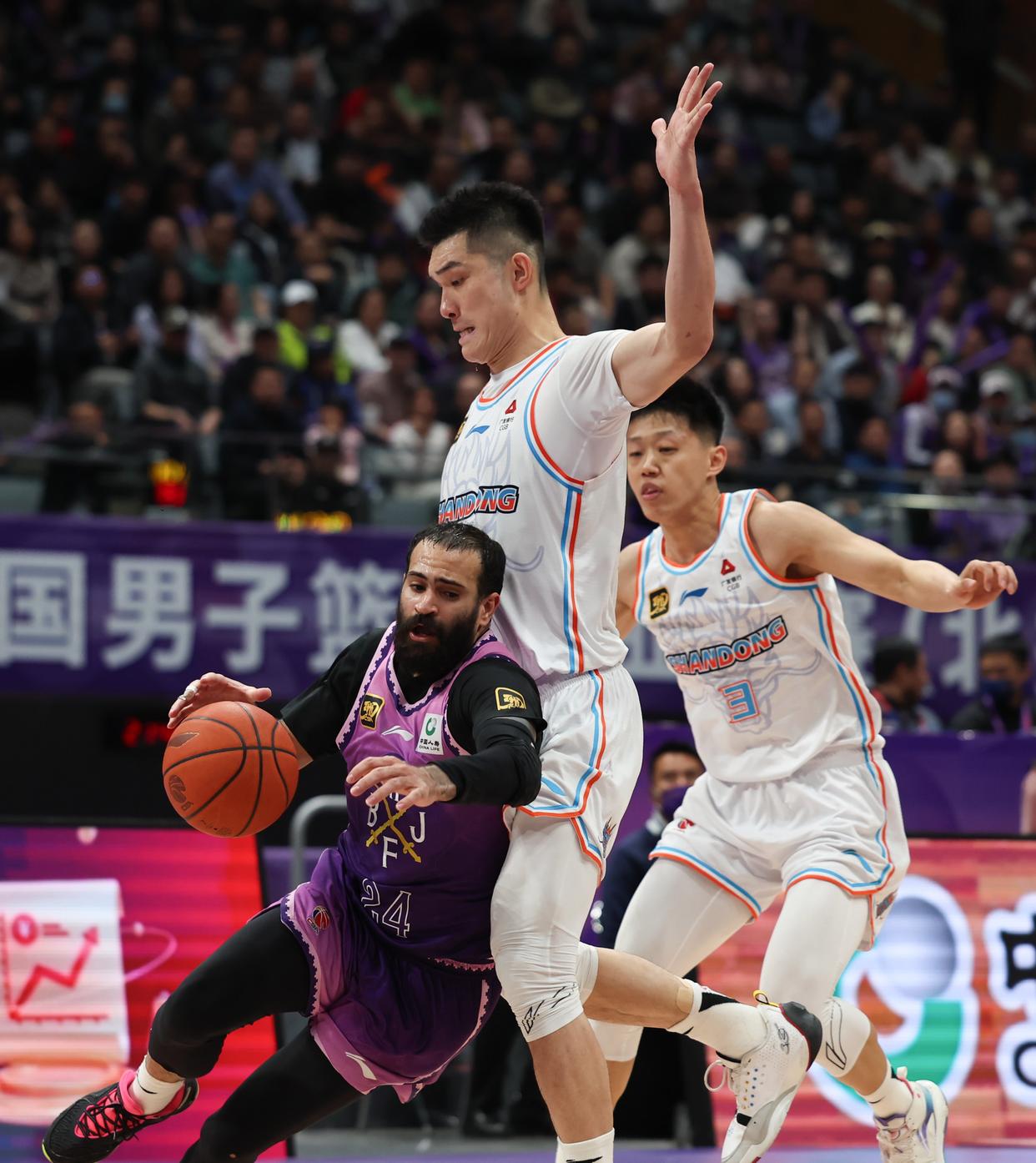 风云突变!拉齐奥今晚篮板制胜,CBA常规赛版图或变,气氛紧张,高层口径保持一致的简单介绍 风云突变!拉齐奥今晚篮板制胜,CBA常规赛版图或变,气氛紧张,高层口径保持一致的简单介绍