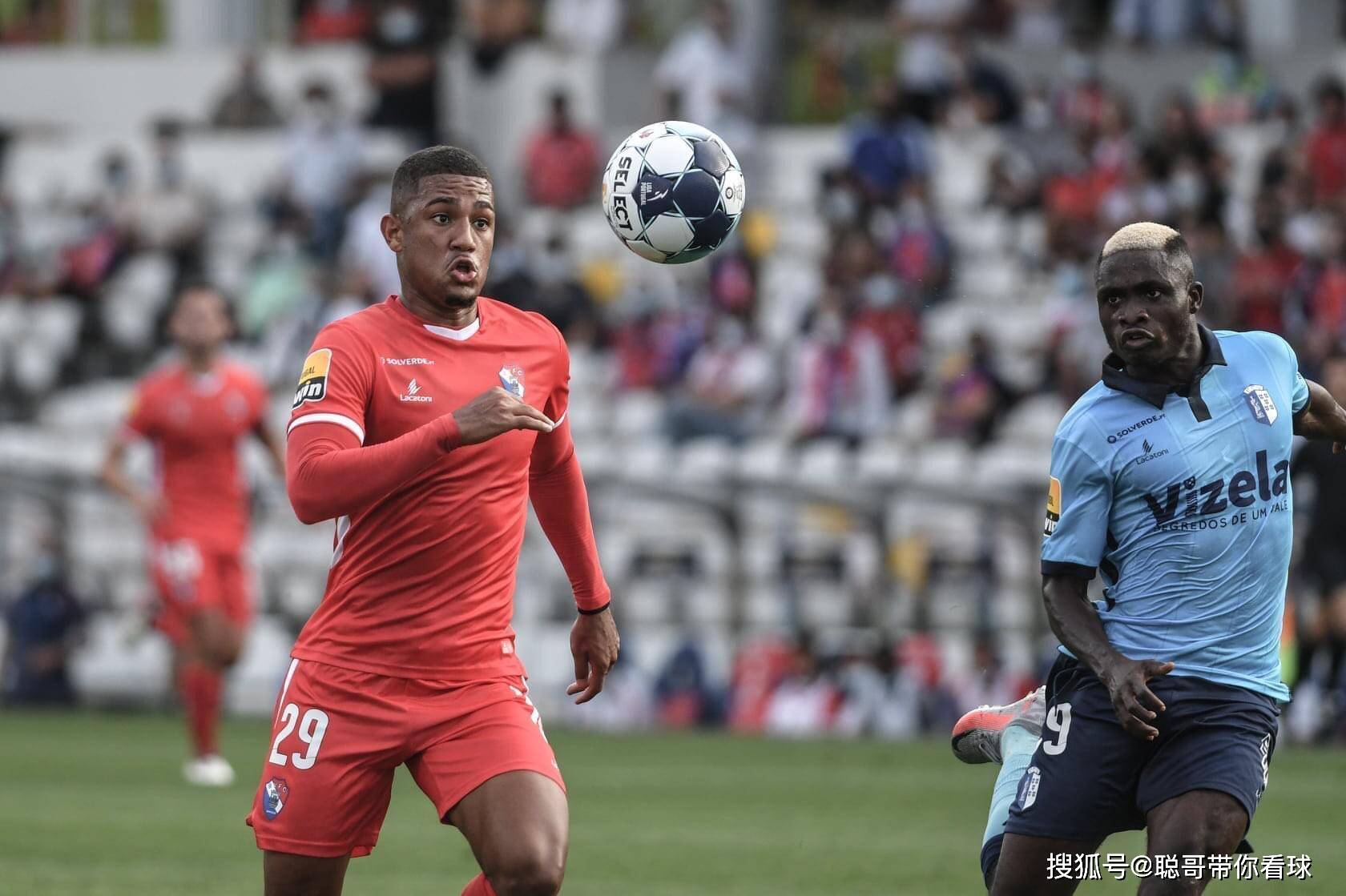 包含赛地聚焦:葡超窗口期热度飙升,勒沃库森强势反弹,赛场秩序良好,高层口径保持一致的词条 包含赛地聚焦:葡超窗口期热度飙升,勒沃库森强势反弹,赛场秩序良好,高层口径保持一致的词条