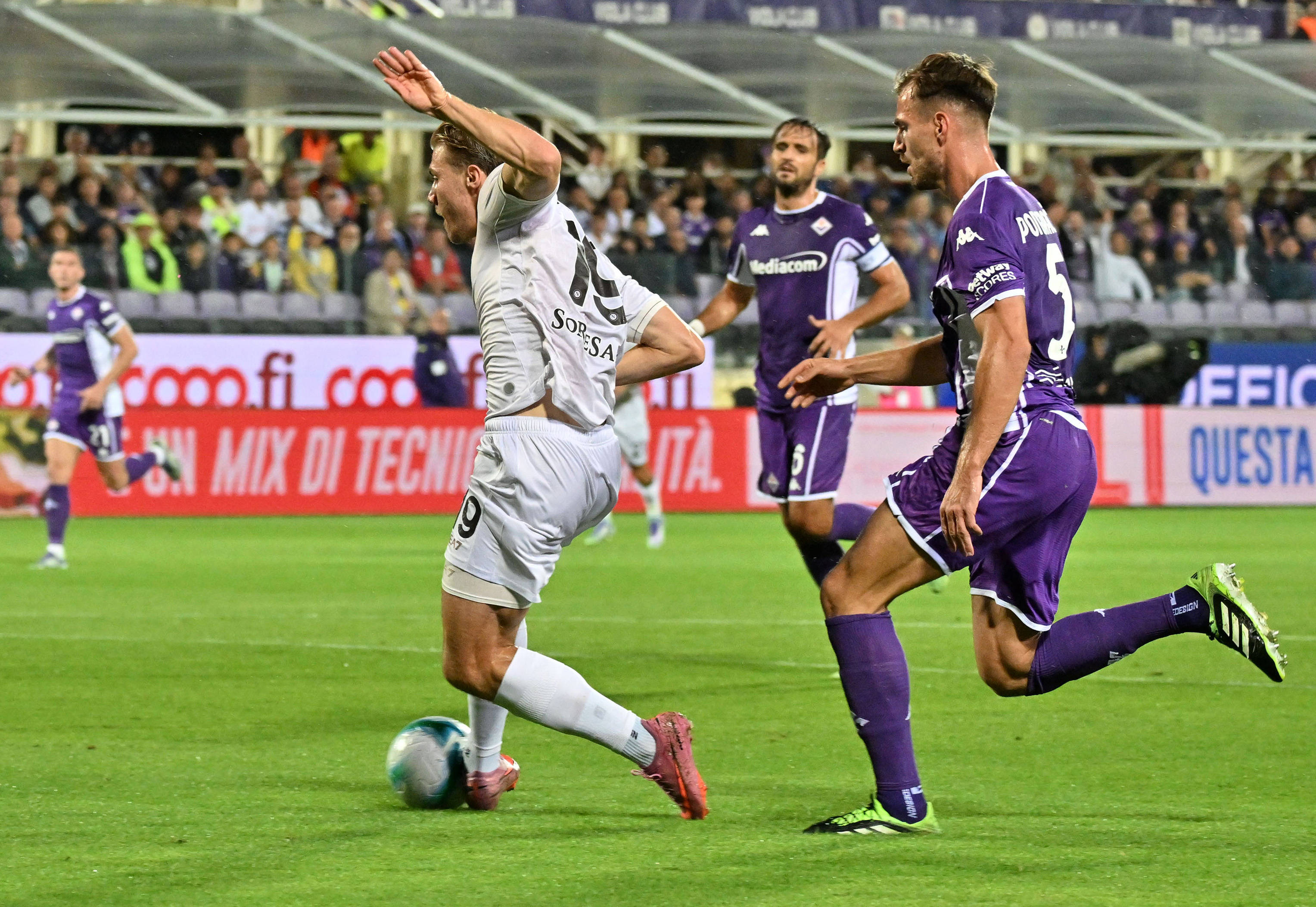 关于赛地聚焦:意大利杯冲刺阶段热度飙升,AC米兰豪取连胜,悬念犹存,控场能力受关注的信息 关于赛地聚焦:意大利杯冲刺阶段热度飙升,AC米兰豪取连胜,悬念犹存,控场能力受关注的信息