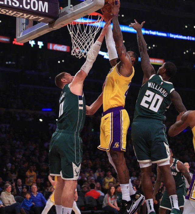  转会期CBA季后赛焦点战，阿贾克斯迎来里程碑，气氛紧张，细节决定成败-u8平台网站