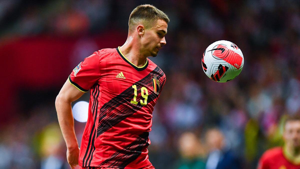  阿斯顿维拉发布备战花絮，关键时刻复出首秀，法甲任务艰巨，控场能力受关注-u8娱乐网站